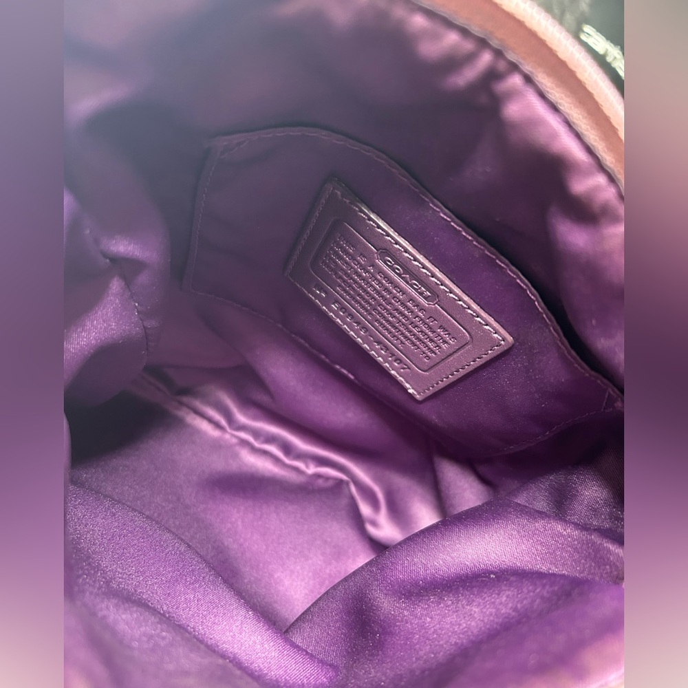 Coach 👛 - Picture 2 of 6